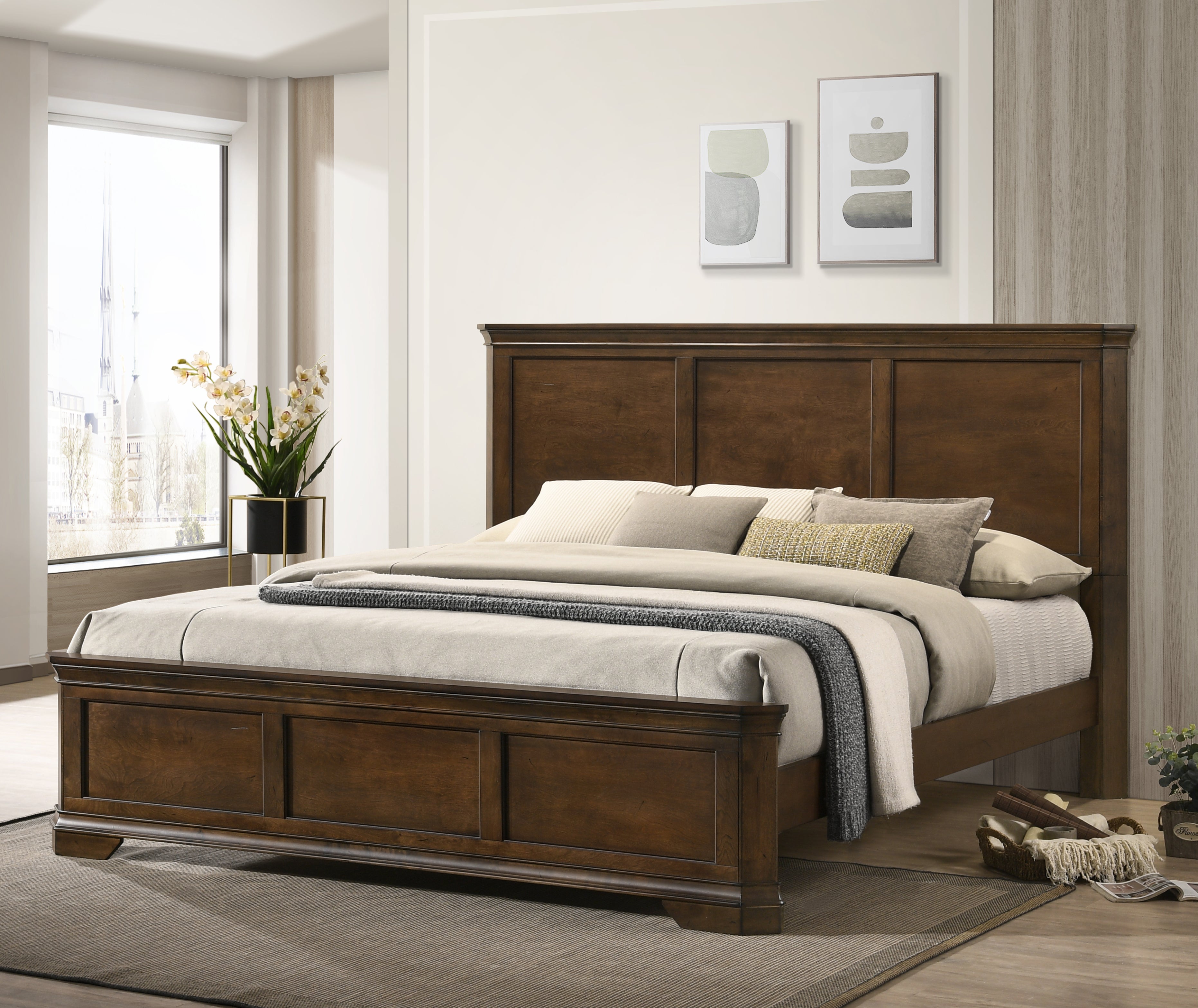 Maderne Traditional 3-Piece Wood Bedroom Set with Queen Size Panel Bed and Two Nightstands