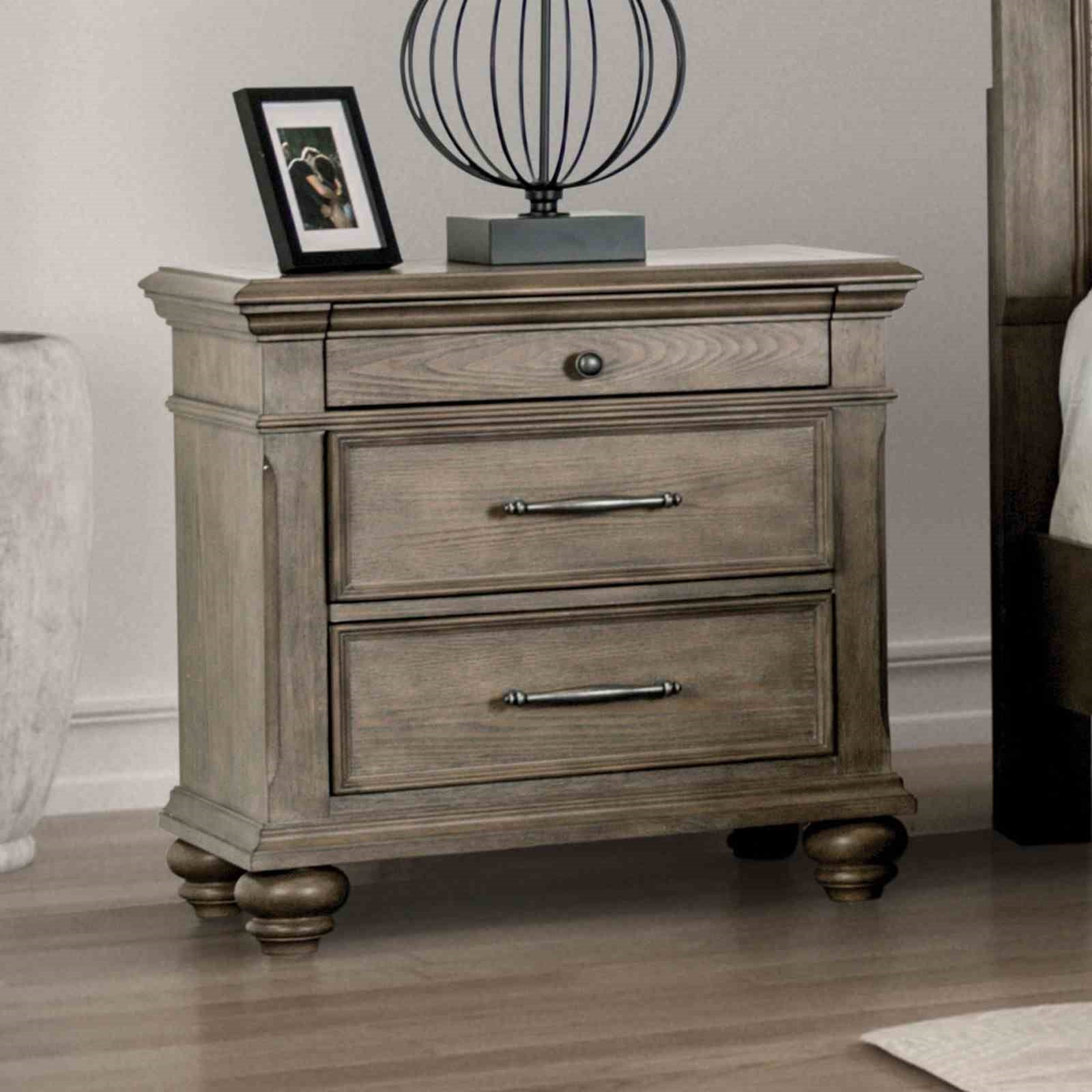 Traditional Bedroom 3pc Set Eastern King Size Bed 2x Nightstands Aged Oak Color FB Bench w Storage Beige Padded Fabric