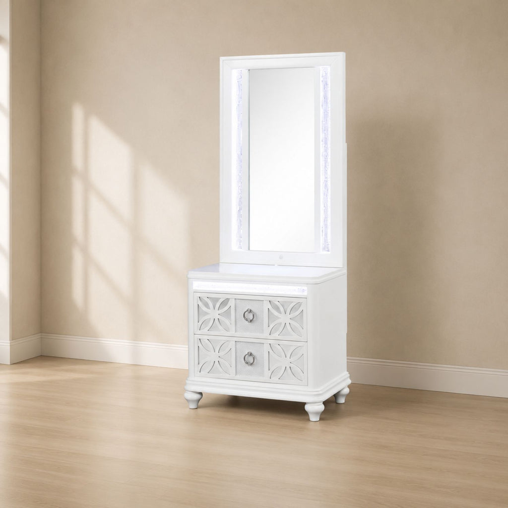 Abigale Queen 4Pc Bedroom Set with Mirror Top Nightstand made with wood, Footboard Drawers in White
