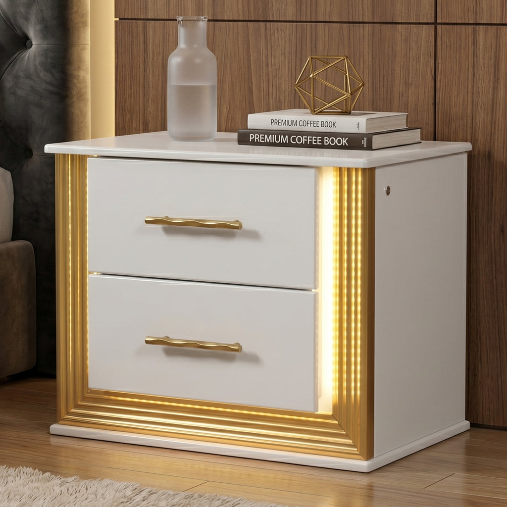 Contemporary Style 5PC Queen Bedroom Set Made with Wood & Gold Finish