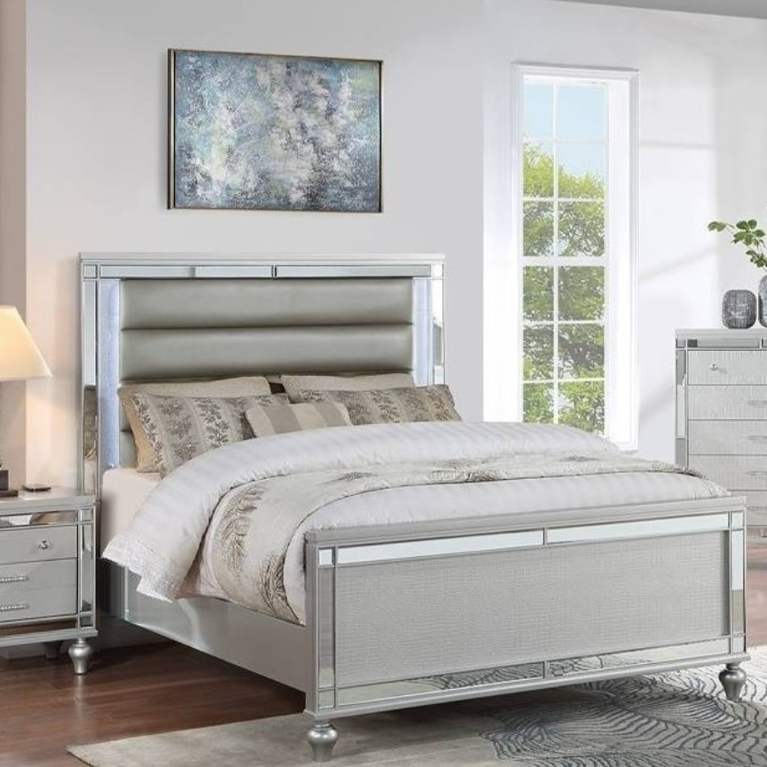 Bedroom Furniture Modern Queen Size Bed 2x Nightstands LED Lights Glass Panel Horizontal Tufting Silver