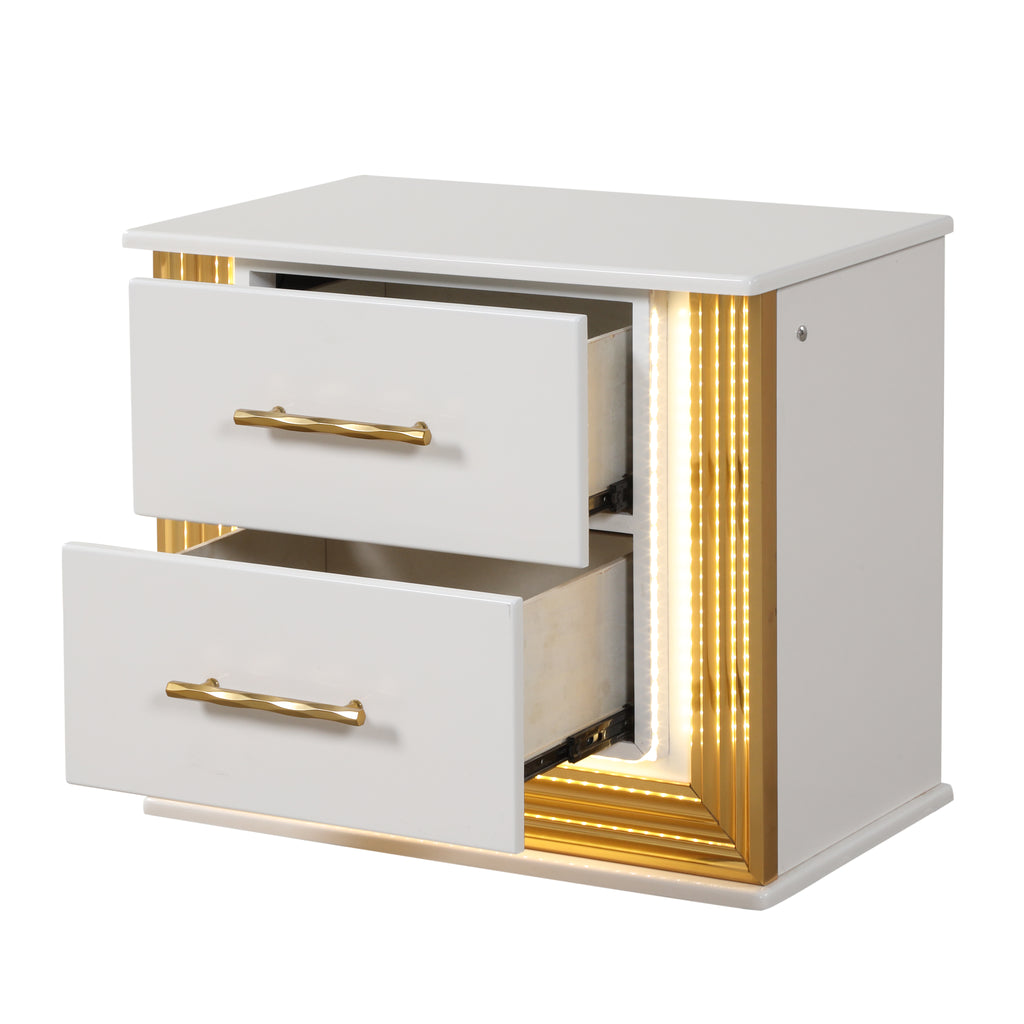 Contemporary Style 5PC Queen Bedroom Set Made with Wood & Gold Finish