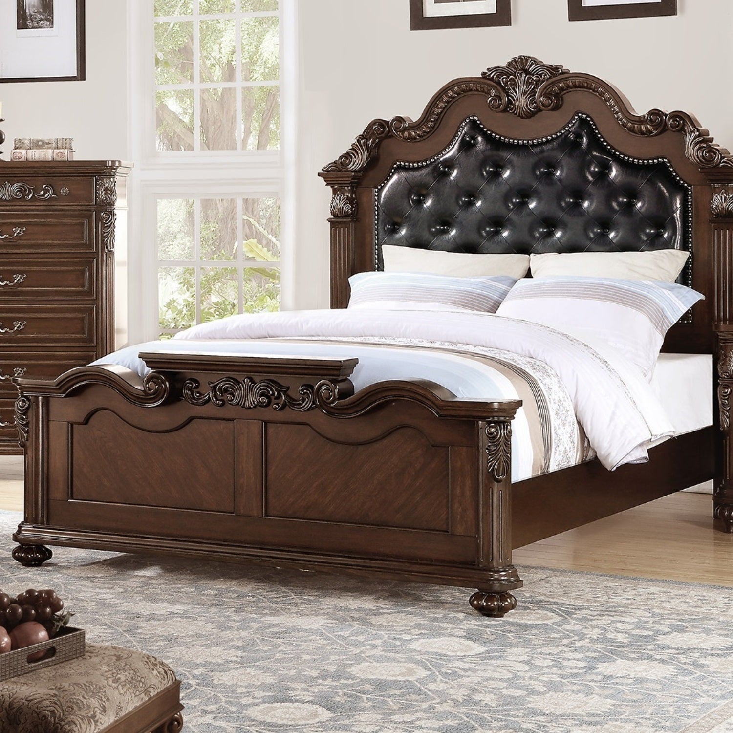 Gorgeous Traditional Antique Cherry Eastern King Size Bed Tufted Faux Leather HB 2x Nightstands 3pc Bedroom Set